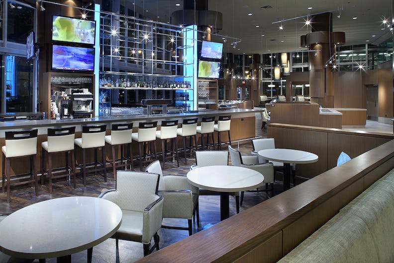 Marriott Pinnacle Showcase Bar